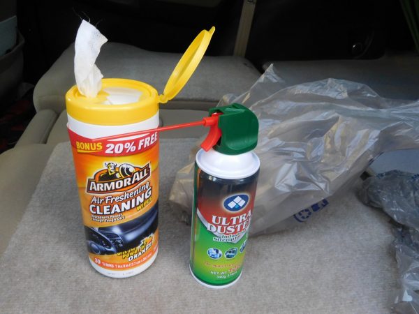 Cleaning wipes and canned air duster. 